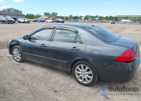 2007 Honda Accord 3.0 Ex из США, поврежденный, VIN 1HGCM66587A092584